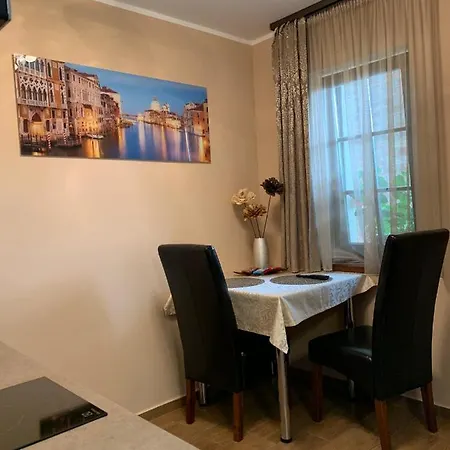 Garden Apartment